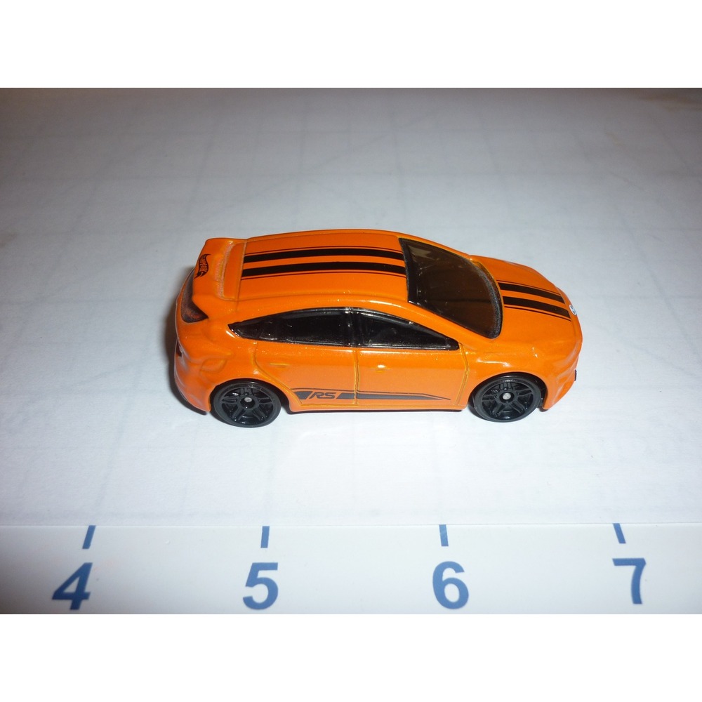 Hot Wheels Ford Focus RS Orange Black Stripes Diecast Toy Car DHP07